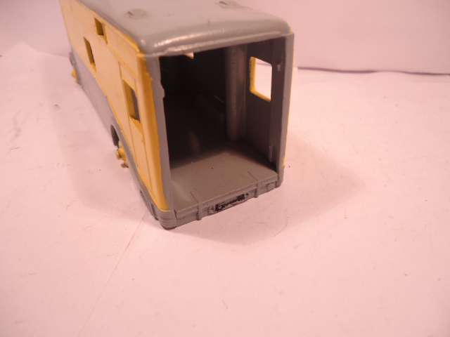 Dinky Toys - Race Horse Transporter # 979 - to be restored