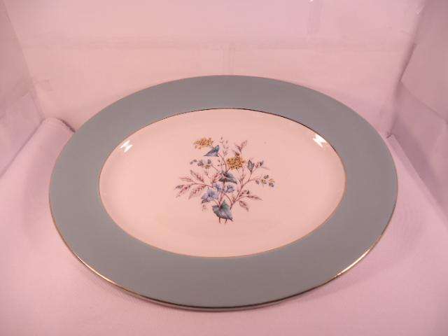 Wood & Sons Alpine Ware Dinner Plate & Bracket - Made in England