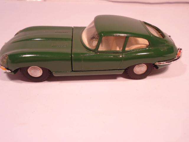 Spotr On - Jaguar X Type - 1/42 scale - Restored