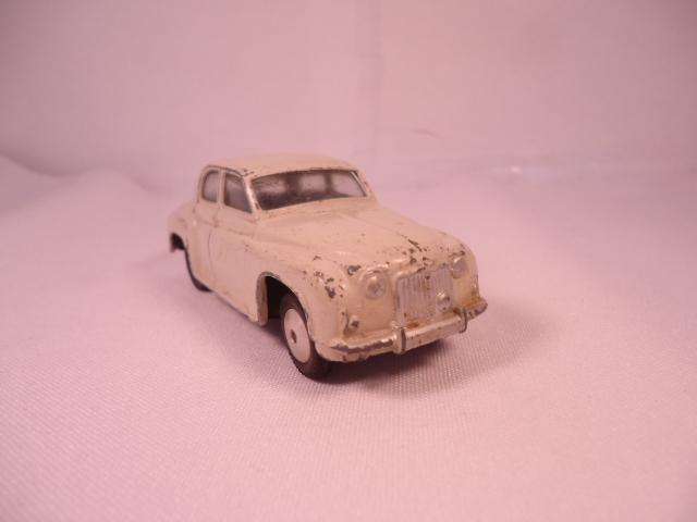 Corgi - Rover 90  - A1 - #204