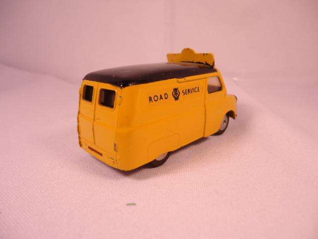 Corgi - Bedford Van AA - Flat Hubs - A1 - #408