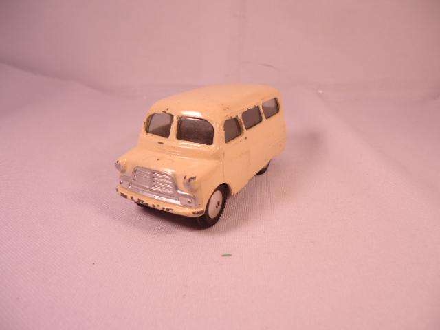 Corgi - Bedford Dormobile  - A2 - #404