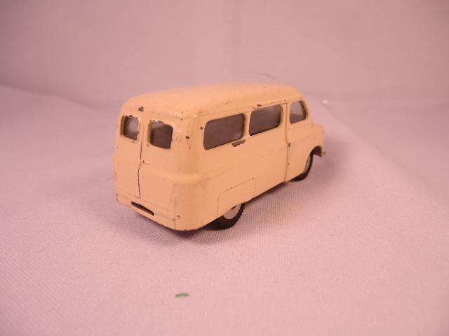 Corgi - Bedford Dormobile  - A2 - #404