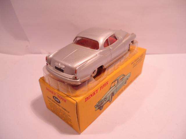 Dinky Toys - Atlas - Borgward Isabella Coupe - # 549
