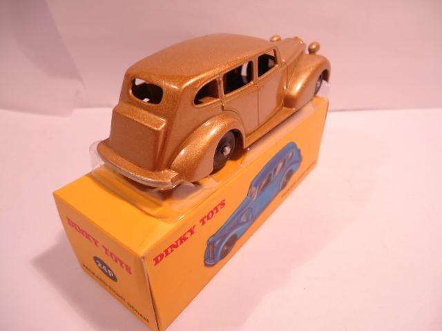 Dinky Toys - Atlas - Packard Eight Sedan - # 24P
