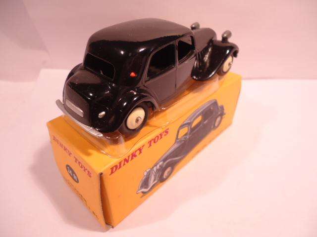 Dinky Toys - Atlas - Citroen Traction 11BL - # 24N