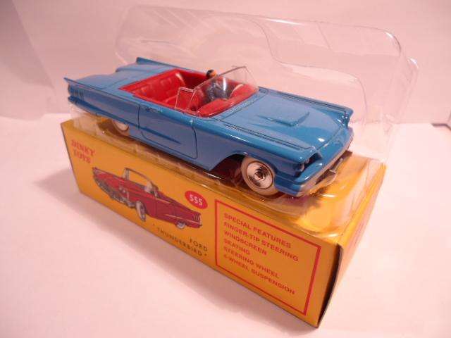 Dinky Toys - Atlas - Ford Thunderbiird - # 555 - SA Variation