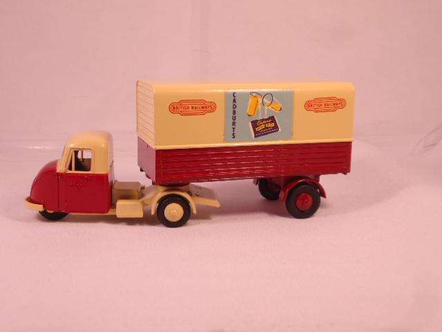 Budgie - Scammel Scarab Van - British Railways Articulated Delivery Van - Cadbury's - #238