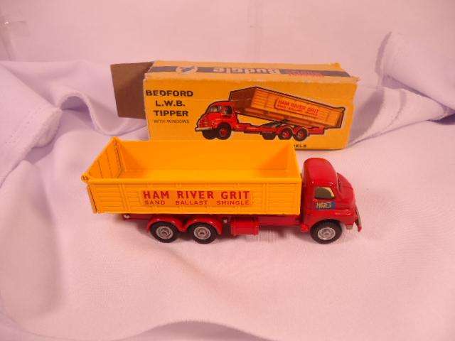 Budgie - Bedford L.W.B. Tipper with Windows - #276