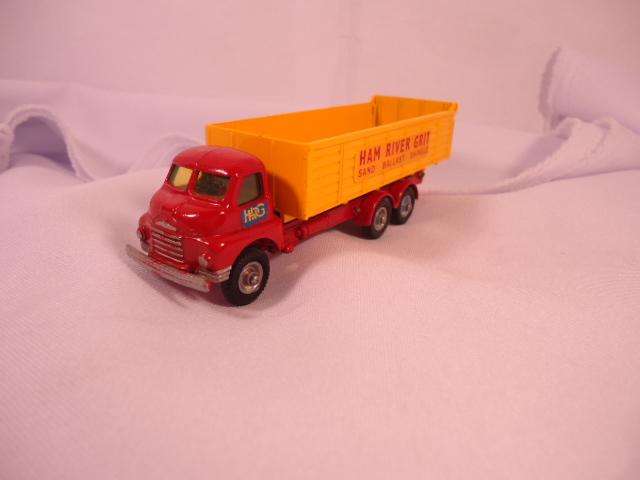 Budgie - Bedford L.W.B. Tipper with Windows - #276