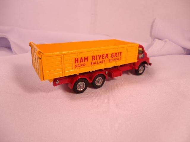 Budgie - Bedford L.W.B. Tipper with Windows - #276