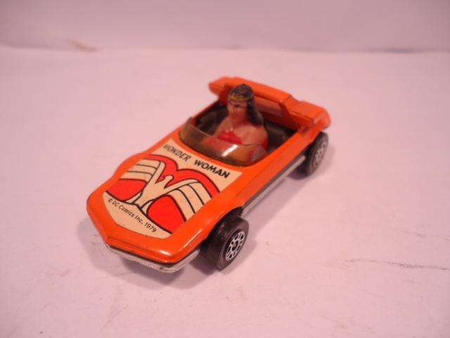 Corgi Junior - Wonder woman - # E33