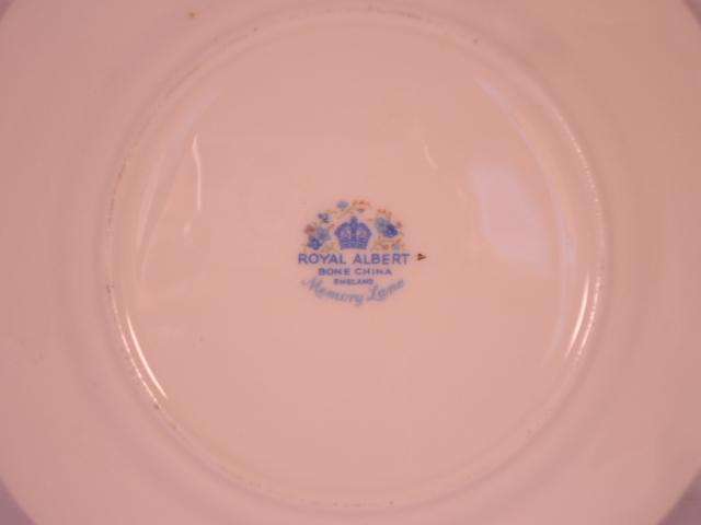Royal Albert Bone China - 'Memory Lane' - Single Round Cake Plate with Stand