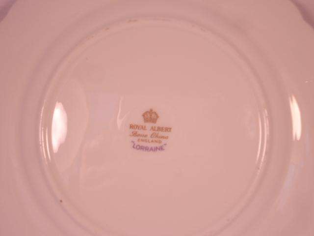 Royal Albert Bone China - 'Lorraine' - Single Round Cake Plate with Stand