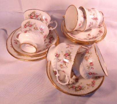 Elizabethan Bone China - Rosamond - 18pc Tea Set - Made in England