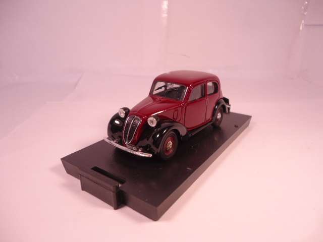 Brumm - 1949 Fiat 1100 - #R065-02