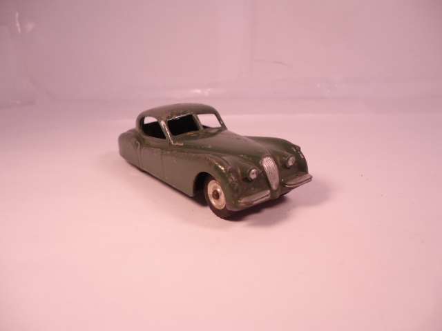 Dinky - Jaguar XK 120 - Spun Hubs - #157