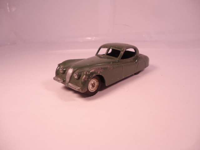 Dinky - Jaguar XK 120 - Spun Hubs - #157