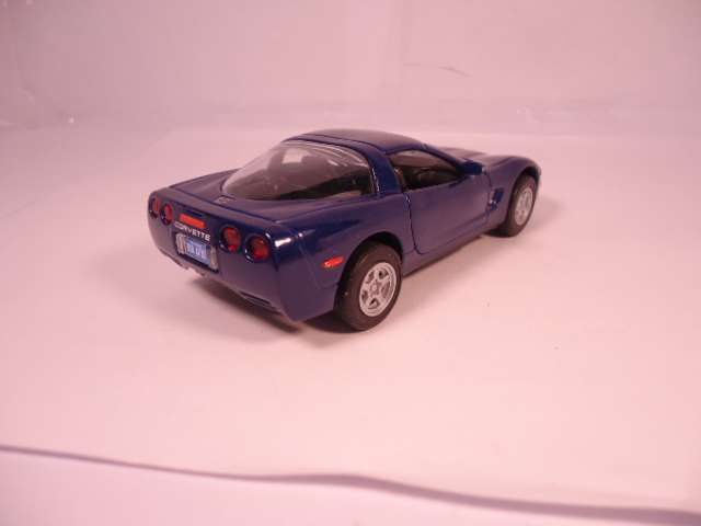 Welly - 1999 Chevrolet Corvette - #9741 - 1:38
