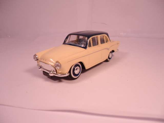 Norev - 1997 Simca Aronde - Resin Model