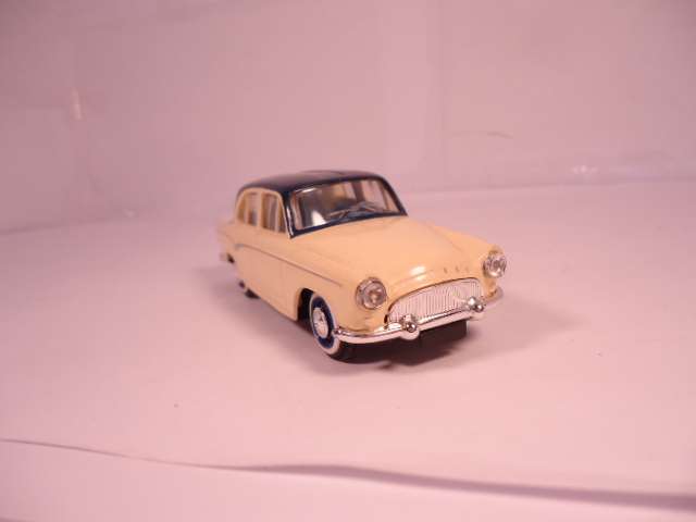 Norev - 1997 Simca Aronde - Resin Model