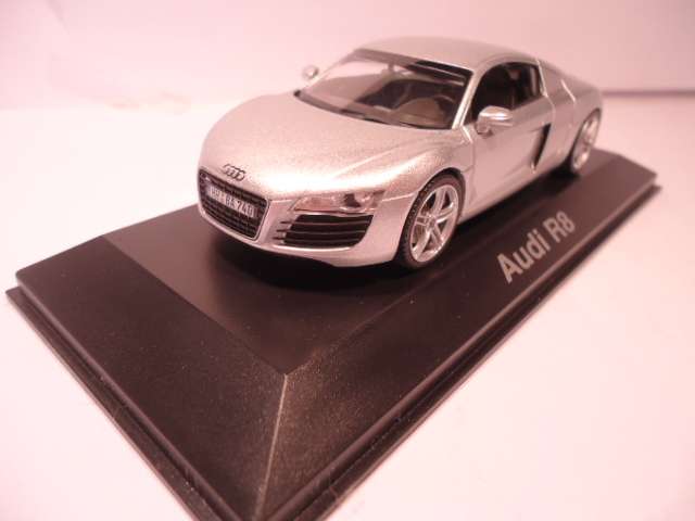 Schuco - Audi R8 - # 170-0823