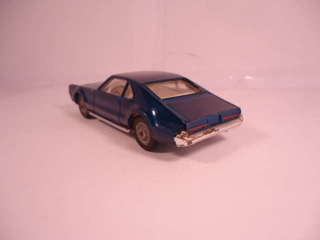 Corgi - Oldsmobile Tornado - #264