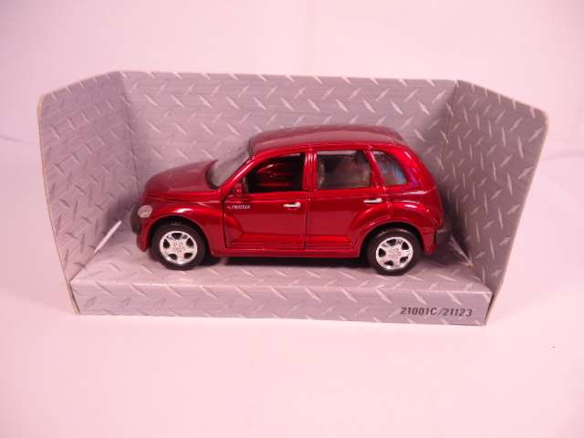 Maisto - Lot of 2 Models