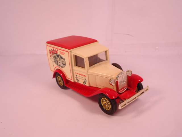 Matchbox - Models of Yesteryear - 1930 Model A Ford Van - # Y22