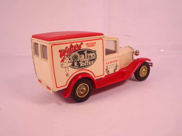 Matchbox - Models of Yesteryear - 1930 Model A Ford Van - # Y22