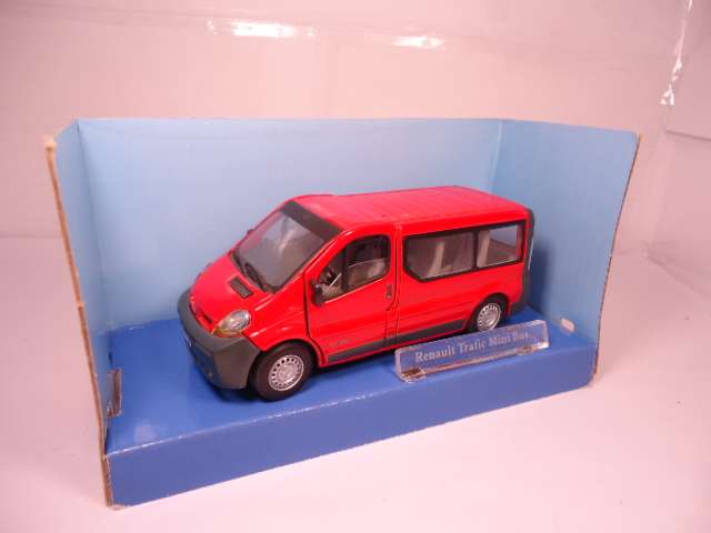 Cararama - Renault Traffic Mini Bus