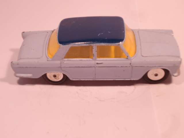 Corgi - Fiat 1800 - # 217