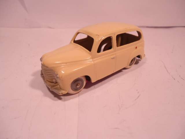 CIJ -Renault Savane- # 3/43