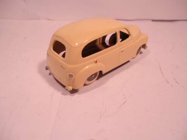 CIJ -Renault Savane- # 3/43
