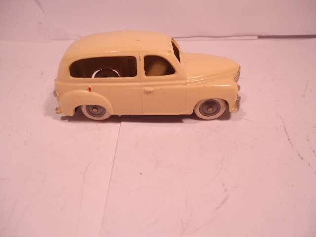 CIJ -Renault Savane- # 3/43