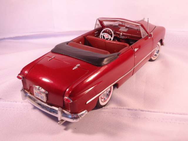 Maisto - 1949 Ford Convertible