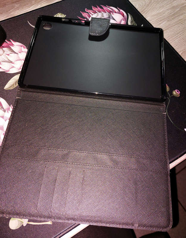 Samsung Galaxy A8 Tablet Cover