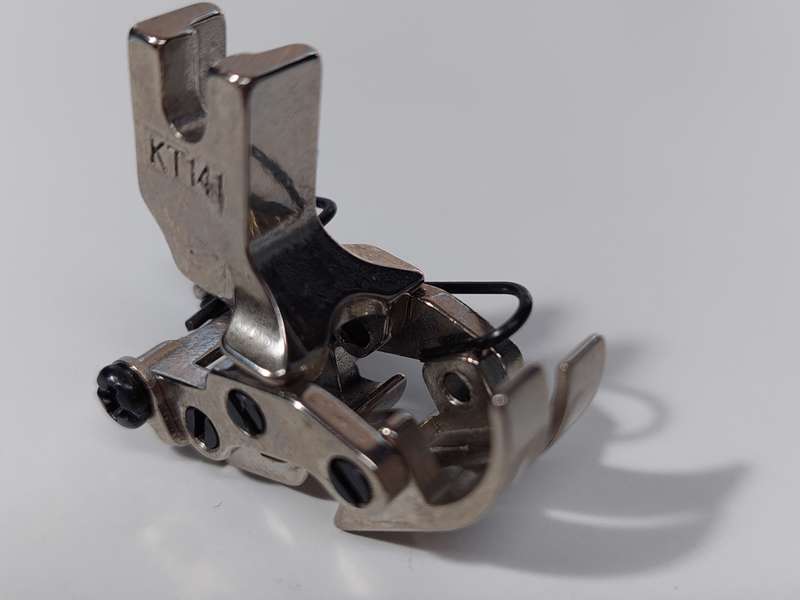 KT141 - Heavy Duty Sewing machine presser foot for variable thickness stitching