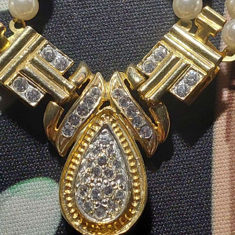 Vintage Pearl Necklace