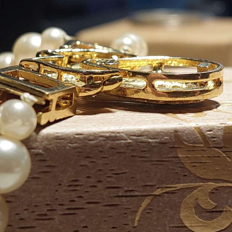 Vintage Pearl Necklace