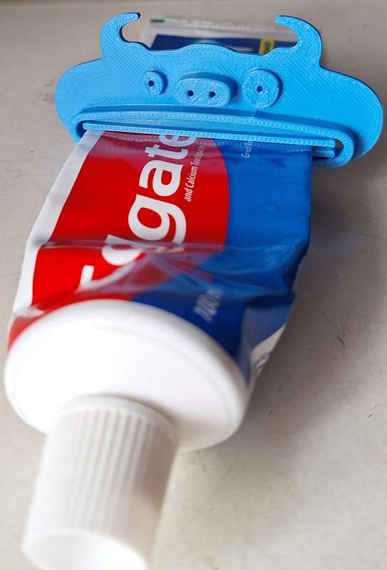 Buffalo Toothpaste squeezer (Blue)