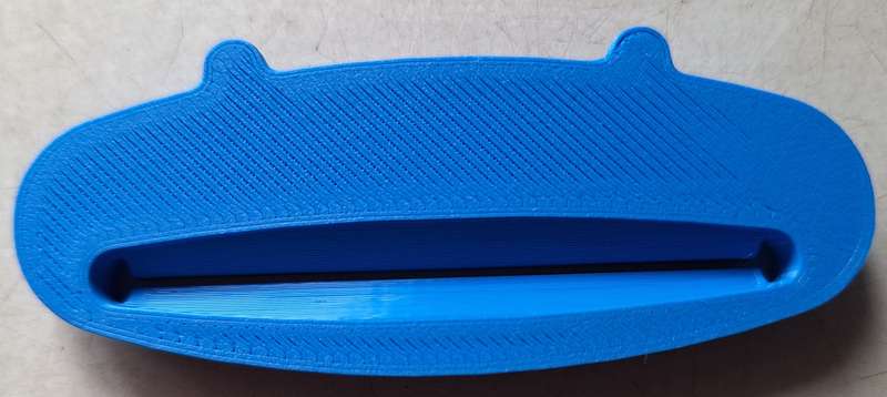 Piggy Toothpaste squeezer (Blue)