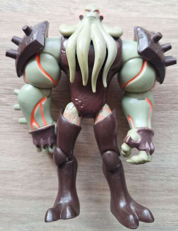 Ben 10 Vilgax Figure