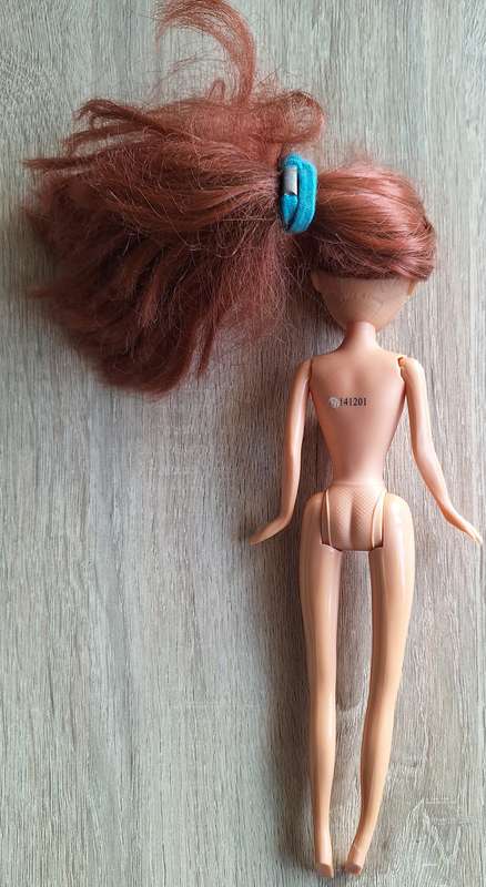 ZURU Sparkle Girlz doll
