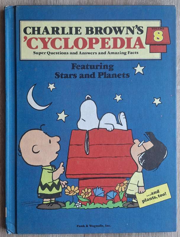 Charlie Brown's Cyclopedia volume 8