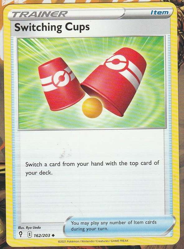 Pokemon Evolving Skies - Switching Cups