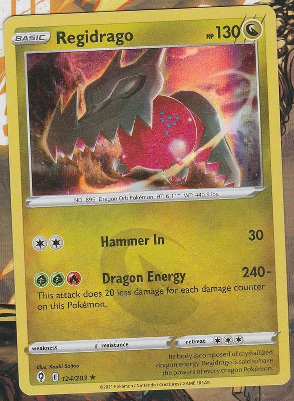 Pokemon Evolving Skies - Regidrago holo