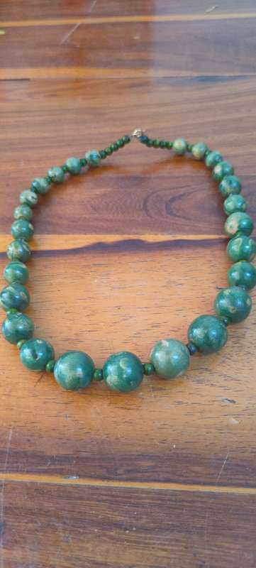 Green beads necklace