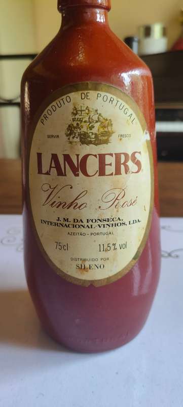 Vintage Lancers Vinho Rosè wine bottle