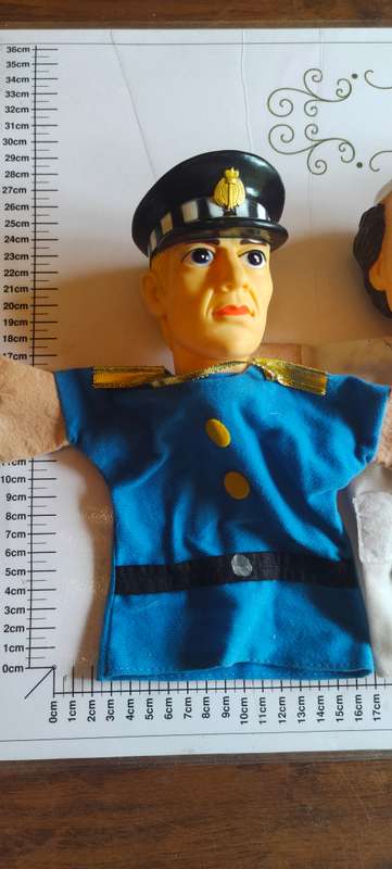 4 vintage hand puppets